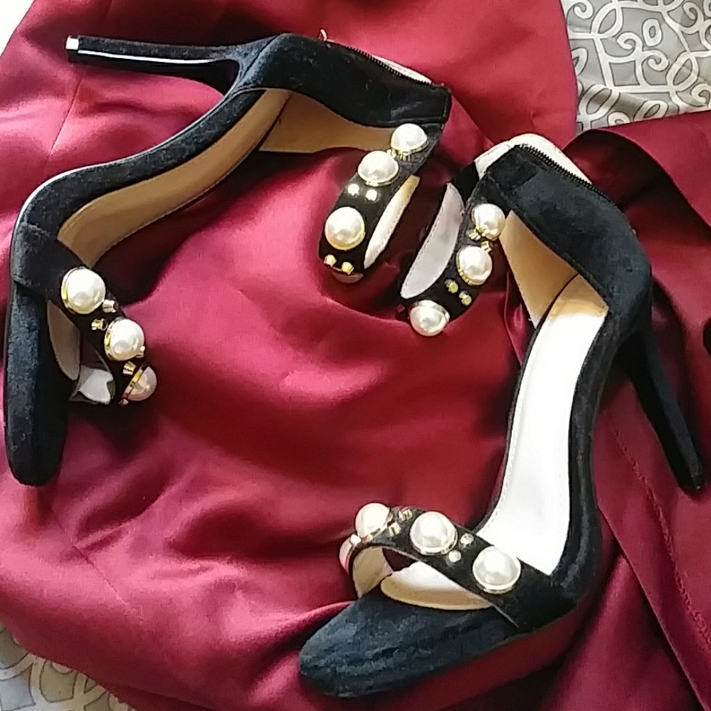 Pearl/ Gold studded black heels